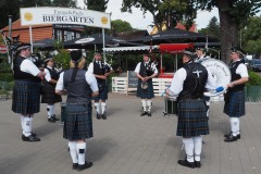 Kurzes Standkonzert vor dem Essen